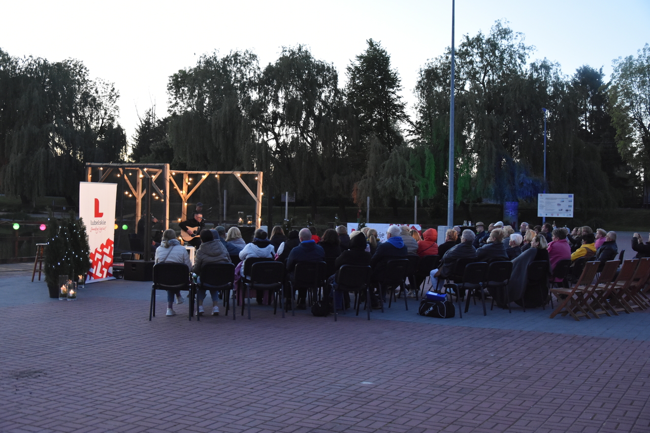 Koncert na molo. Adam Szabat